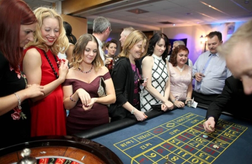 Ladies playing roulette'